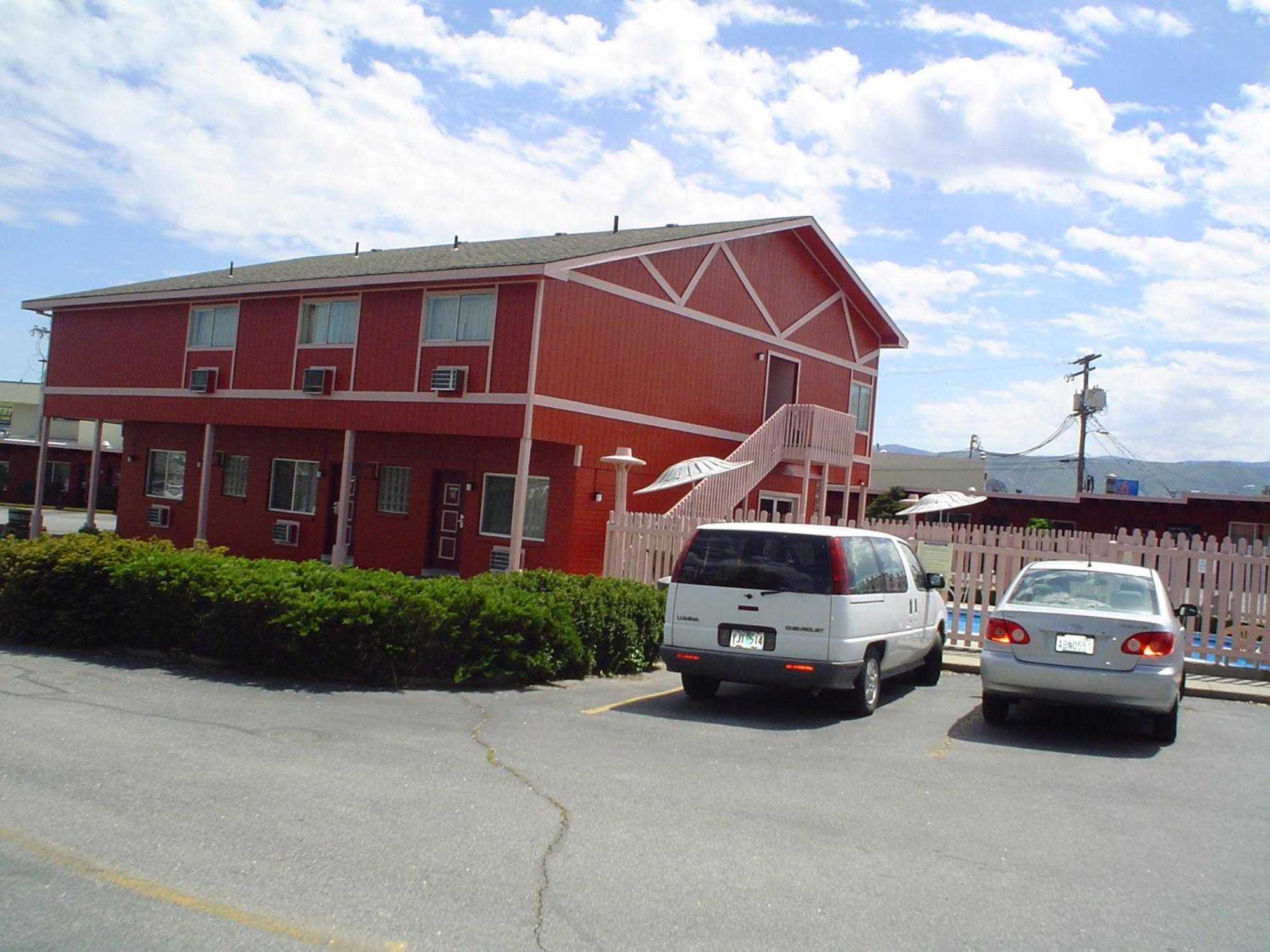 Avenue Motel Wenatchee Exteriér fotografie